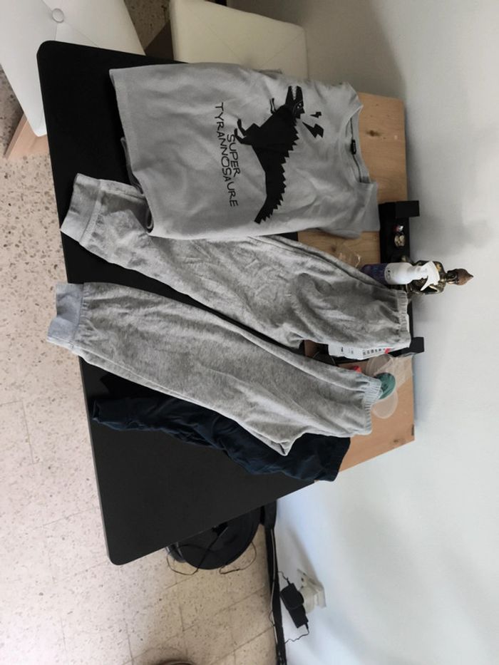 Lot pyjama 5/6/8/10 bs