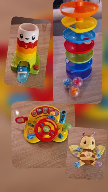 Lot jouets bébé