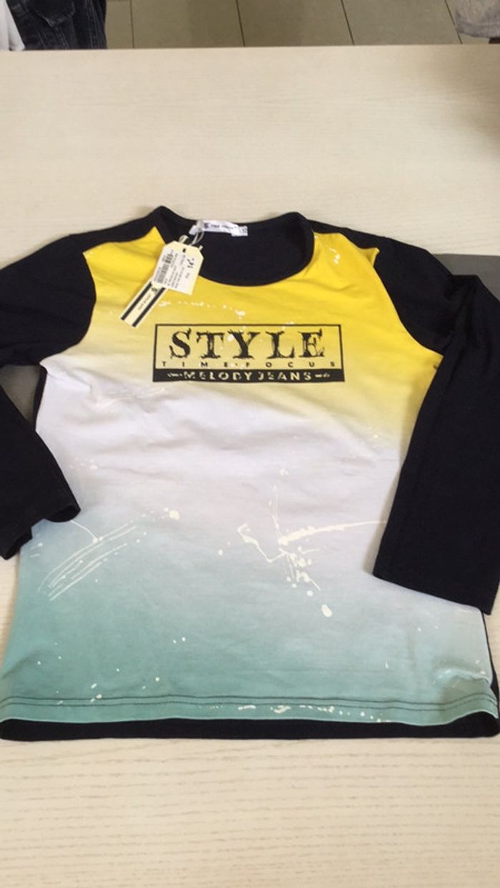 Tee-shirts « Style » 12ans Time Focus neuf