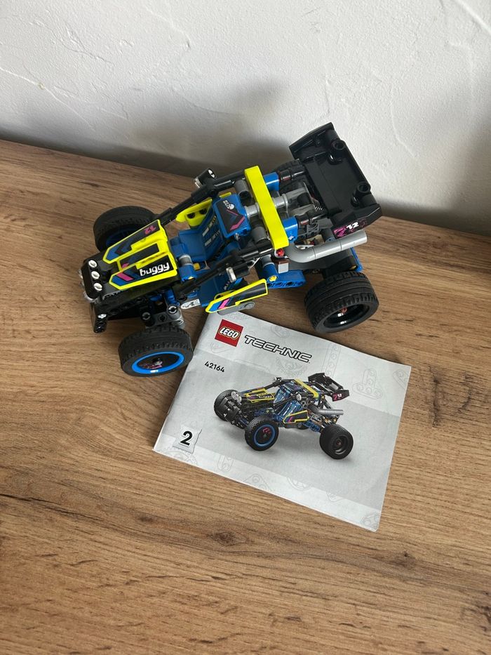 Lego technic 42164 - le buggy tout terrain - photo numéro 2