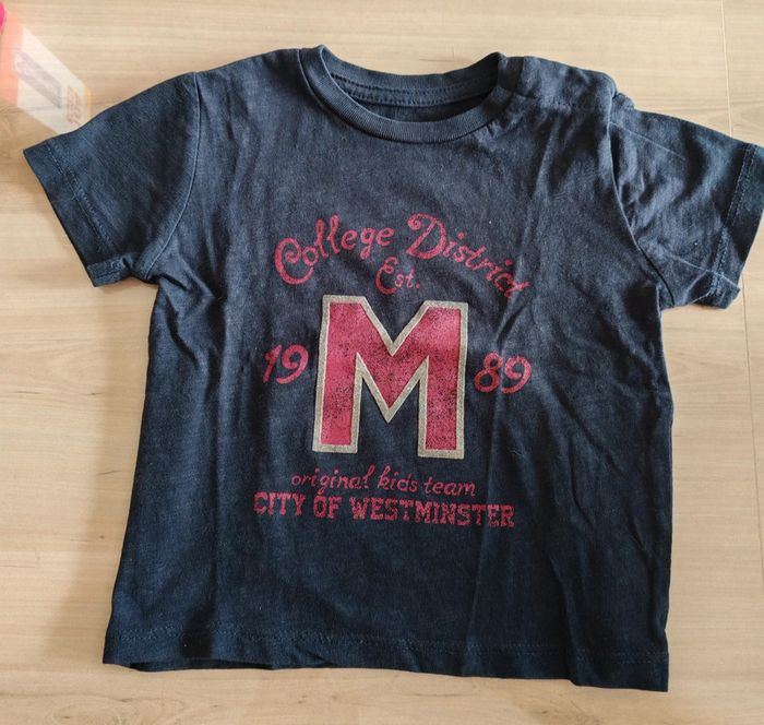 T-shirt noir marque Bout'Chou 9 mois