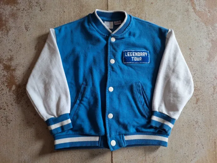 Veste sweat Zara - 5 ans - photo numéro 2