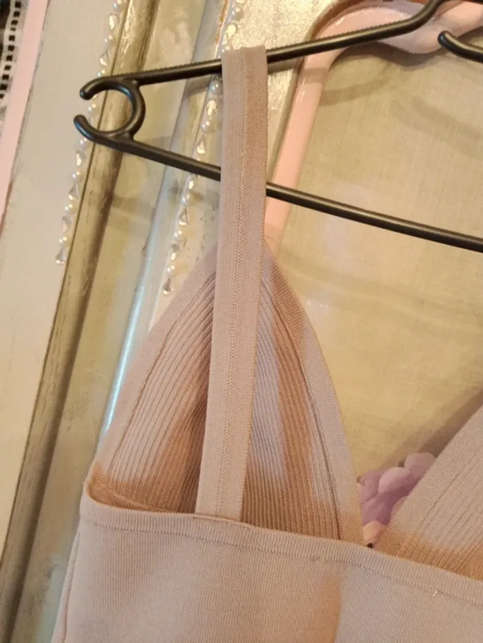 Haut cours à bretelles Zara - photo numéro 5
