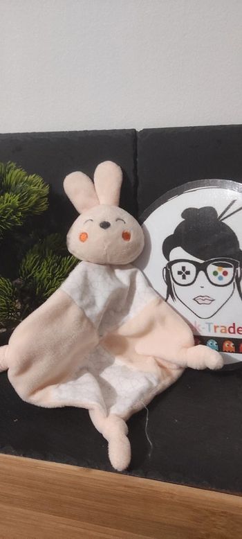 Doudou lapin blanc casse crème Tom & Kiddy saumon gris bisous d'ange Orange