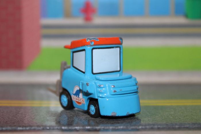 Disney Pixar Luke Pettelwork et caisse à outils - photo numéro 2