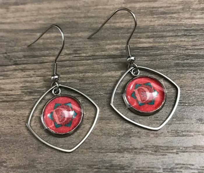 Boucles d'oreilles Pendantes Carrés Arrondis avec Cabochon en Verre 12 mm, en Acier Inoxydable - photo numéro 4