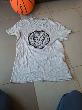 Tee-shirt guess
