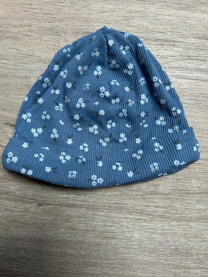 Bonnet T42