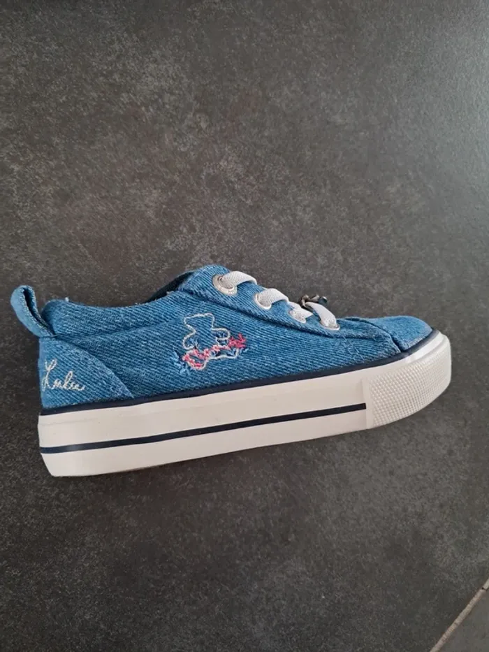 Chaussures T.24 - photo numéro 2