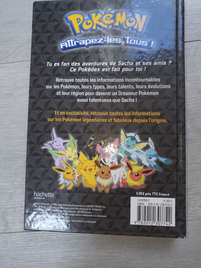 livre pokemon - photo numéro 2
