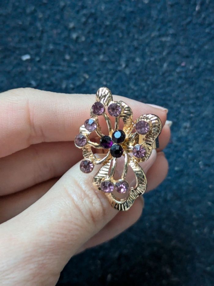 Bague fantaisie a strass - photo numéro 2