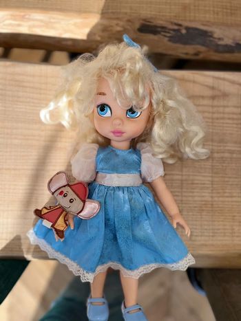 Poupée Disney store cendrillon animators sac 40 cm collection