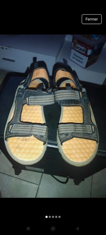 Très belle chaussures garçon ch10