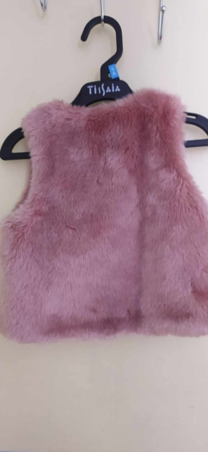 Gilet fourrure sans manche fille 18 mois - photo numéro 4