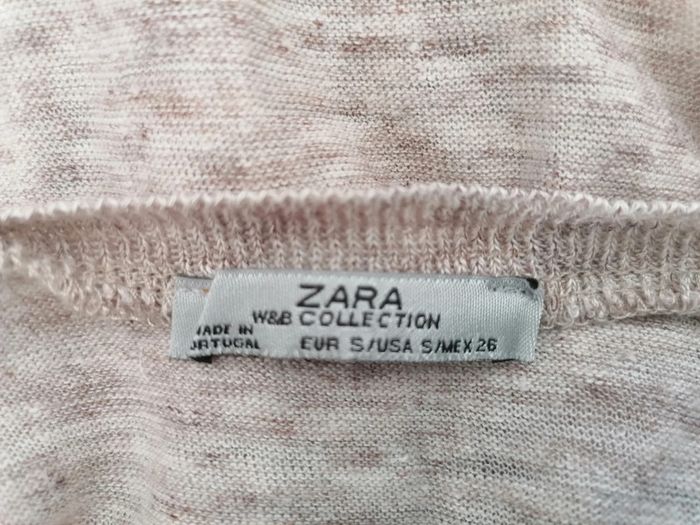 T-shirt gris et dentelle noire - photo numéro 5