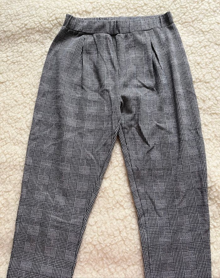 Pantalon gris prince de Galles Jennyfer très bon état - photo numéro 2