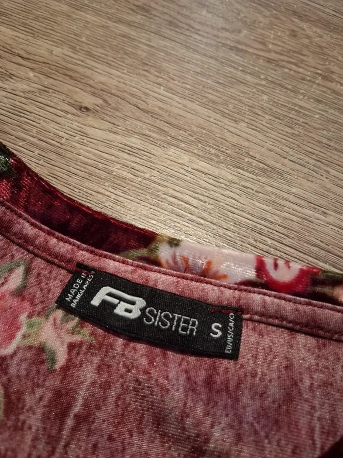 Tee shirt FB Sister - photo numéro 2