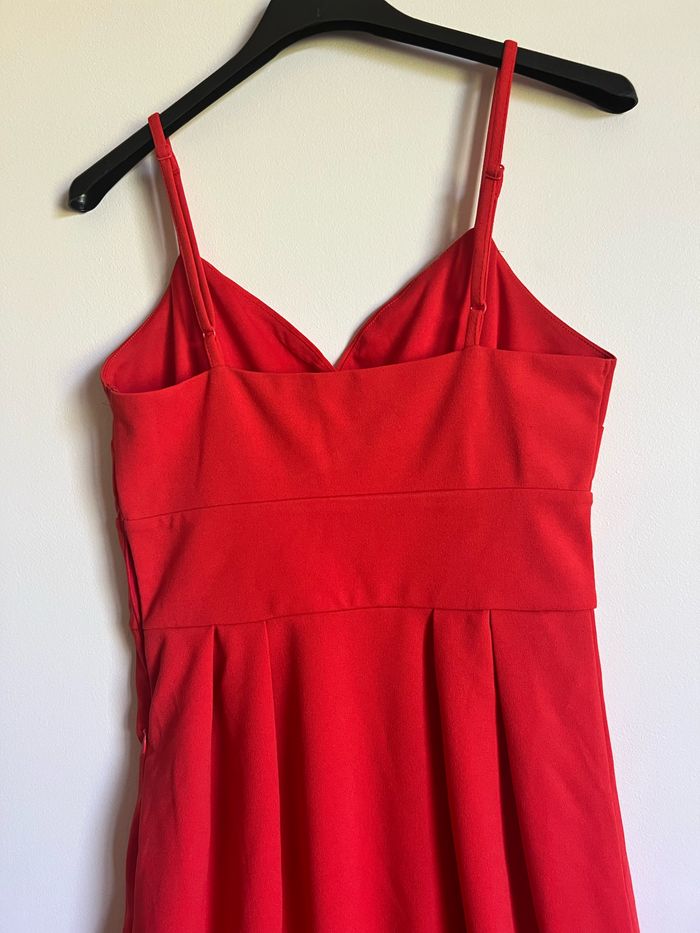 Robe rouge - photo numéro 5