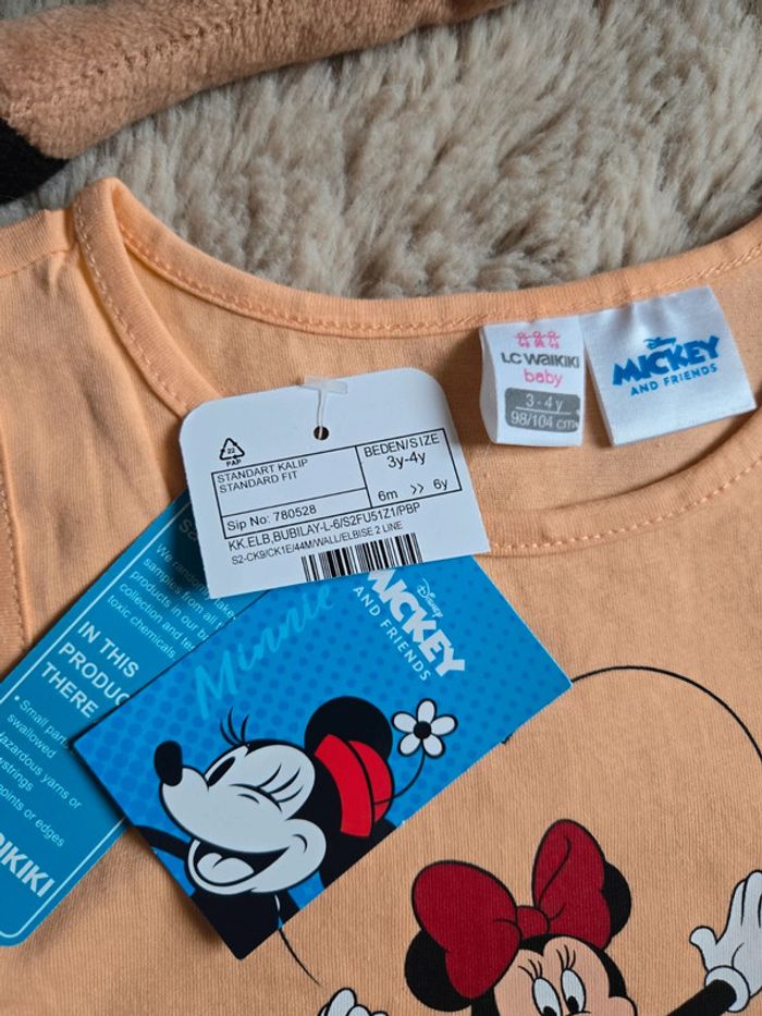 Robe minnie 3/4 ans NEUVE - photo numéro 2