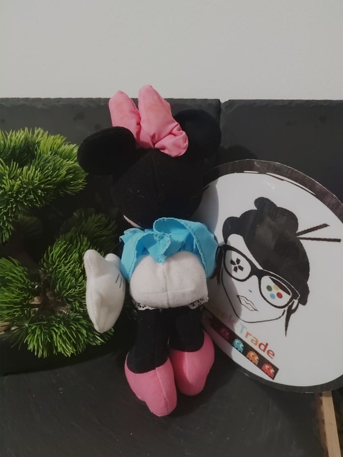 petite peluche doudou Minnie disney rose bleu rose noeud noir ancien vintage - photo numéro 2