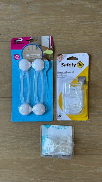 Lot protection bébé et enfant - verrou de sécurité / protection d’angle / cache-prise