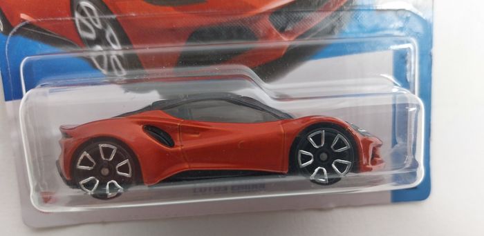 Hot Wheels Lotus Émira 2023 - photo numéro 2