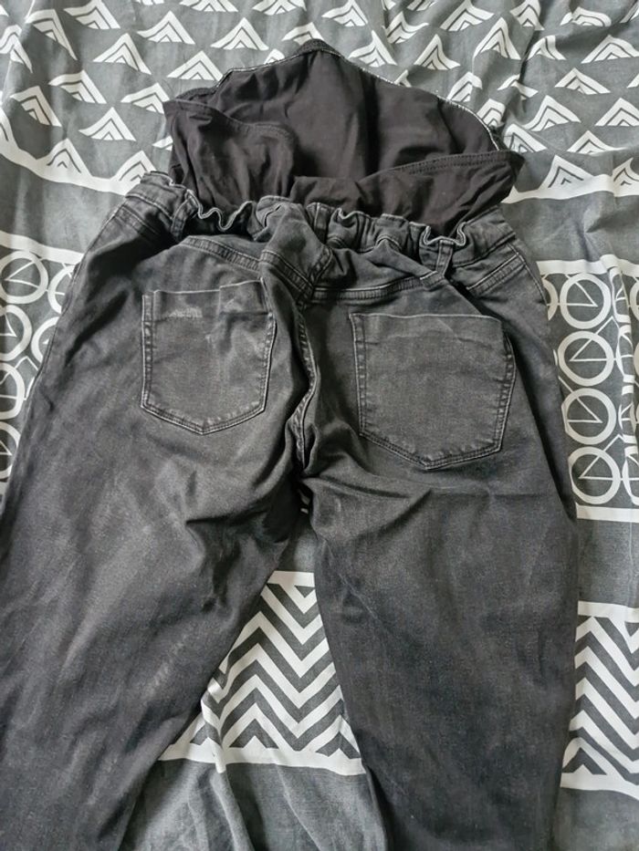 Jean de grossesse 44 - photo numéro 2