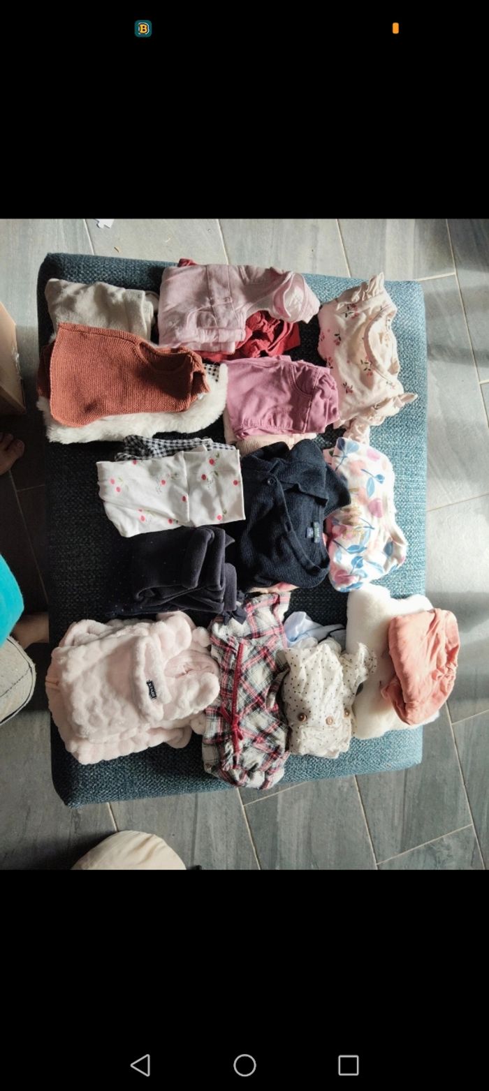 Lot bébé fille 1 mois