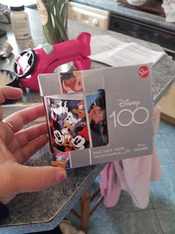 Mug Mickey et ses amis Disney 100 ans neuf