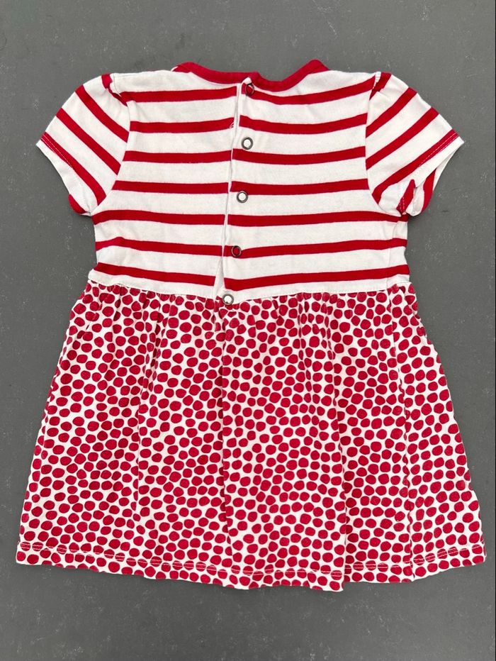 Robe manches courtes - photo numéro 2