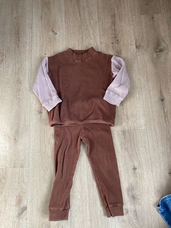 Ensemble mixte legging sweat 4 ans Isbae