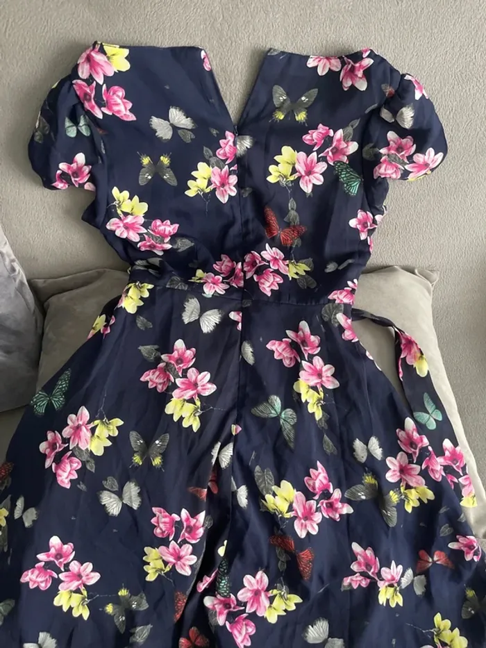 Robe femme fleurs et papillons - photo numéro 2