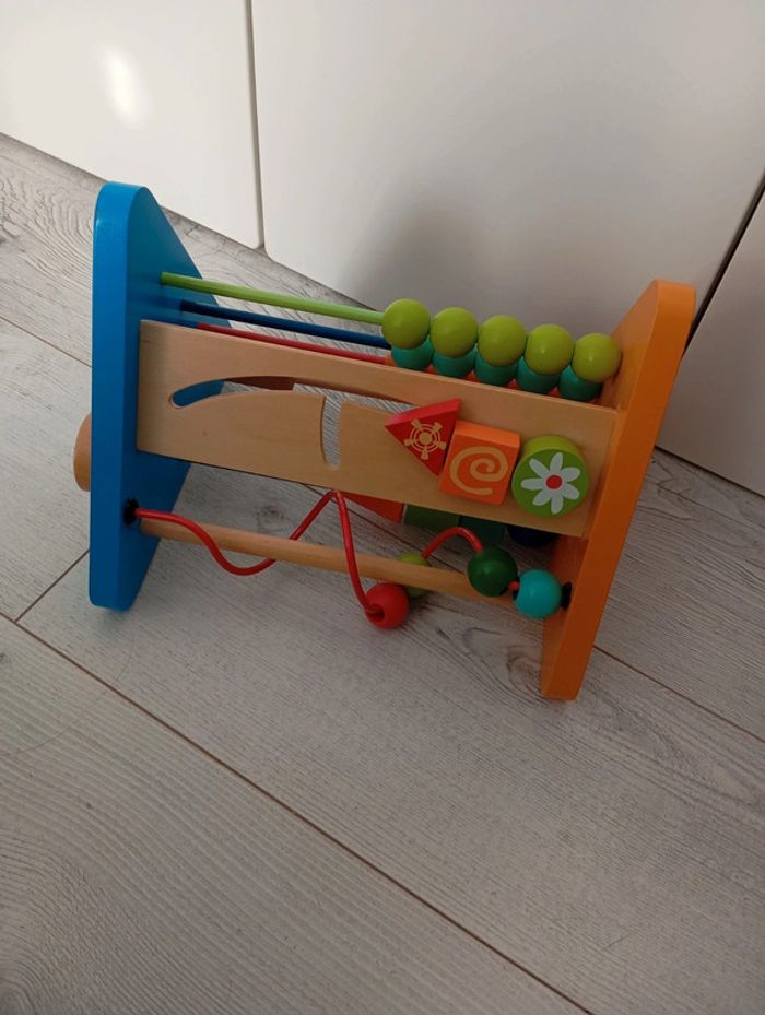 Grand triangle d'activité en bois - photo numéro 2