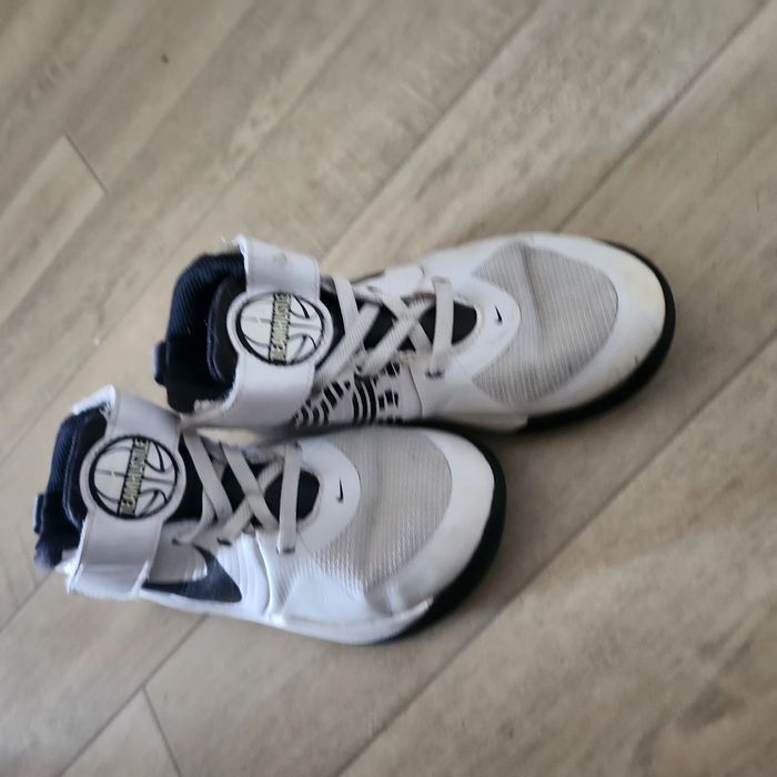 Baskets Nike - photo numéro 4