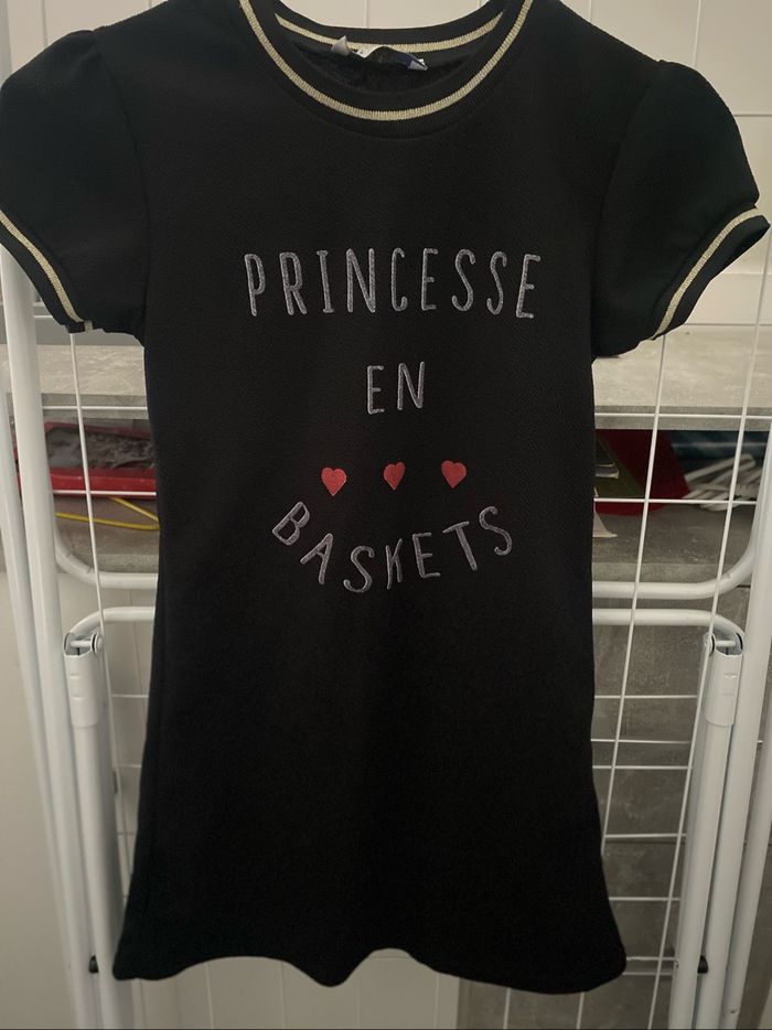Robe princesse en basket
