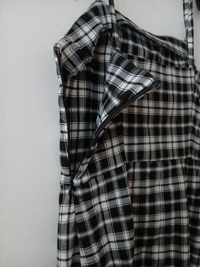 Robe à carreaux - photo numéro 4
