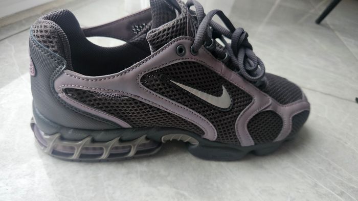 Nike spiridon - photo numéro 2