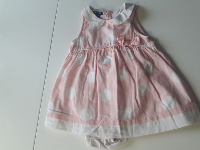 Robe à pois avec body intégré