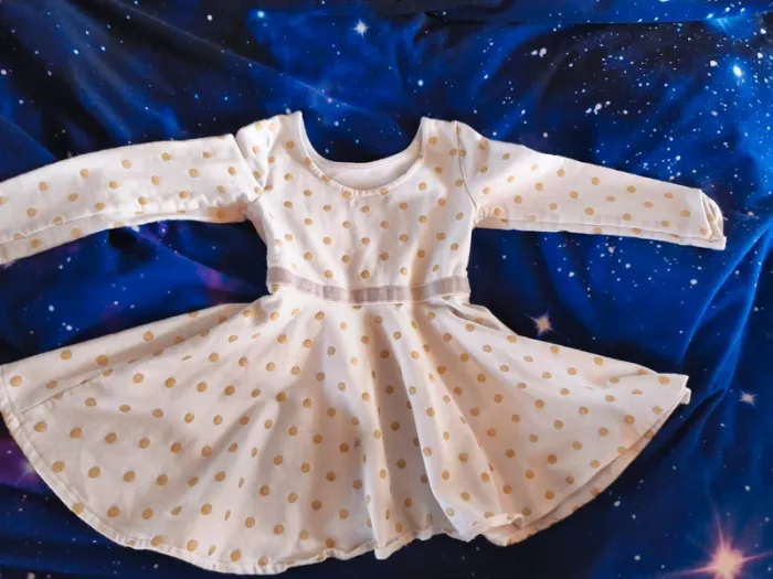 Robe Okaïdi 4 ans - photo numéro 3