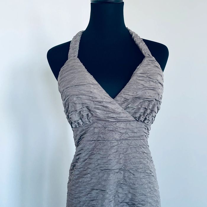 🚨 Négociable 🚨 très bon état. Robe. Taille 38. - photo numéro 2