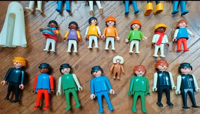 Lot personnages playmobil vintage - photo numéro 3