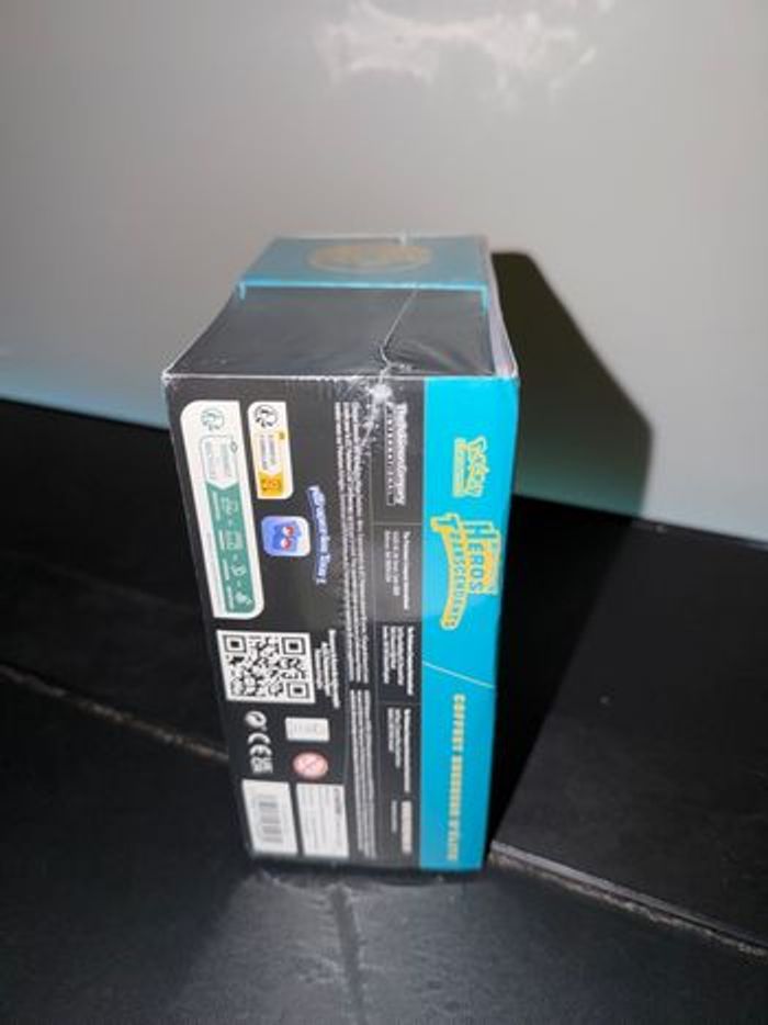 ETB Pokémon Héros Transcendants FR - Coffret Dresseur d'Élite Scellé FR - photo numéro 6