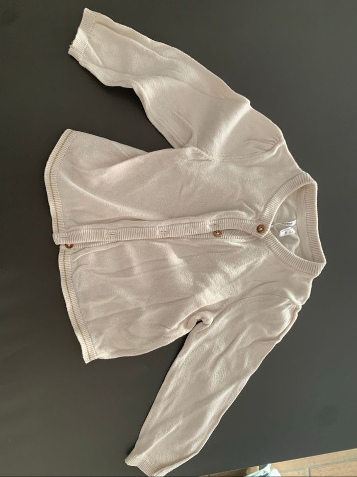 Lot vêtements 18 mois - photo numéro 5