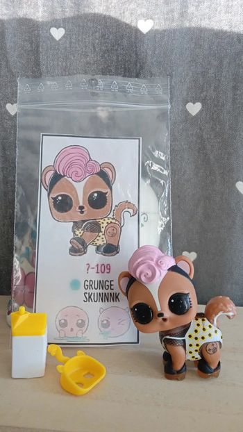 Pet LOL Grunge Skunnny