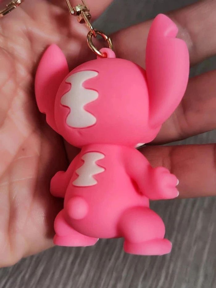 Porte clés Lilo & Stitch rose - photo numéro 6