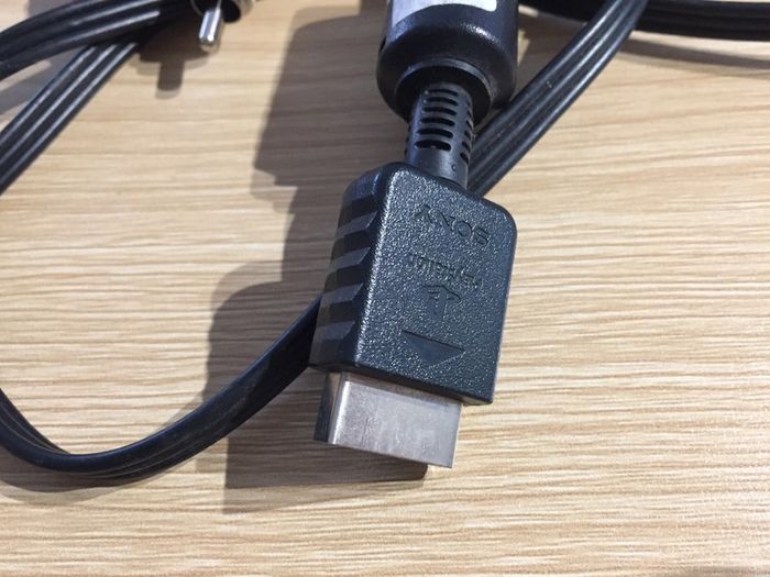 Câble vidéo pièce détachée console de jeux Sony Playstation 1 PS1 référence SCPH-5502 #A43 - photo numéro 2