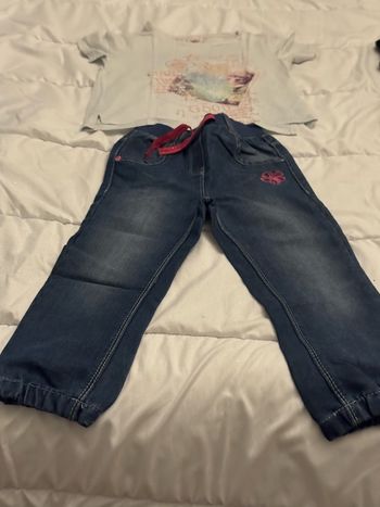 Ensemble fille taille 3/4 ans 