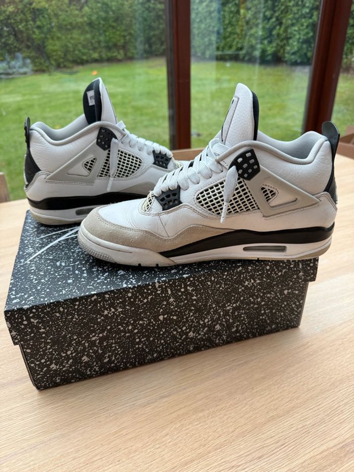 Air Jordan 4 Military Black Noir et Blanche - photo numéro 9