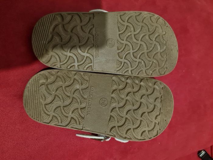 Sandales neuves - photo numéro 3