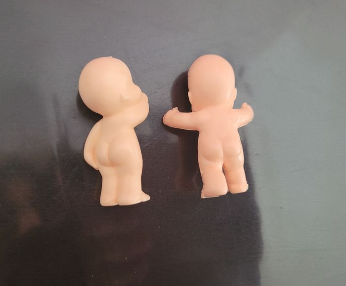 2 Figurines Babies Lin Toys 1988 vintage – mini poupons rétro, vintage - photo numéro 2